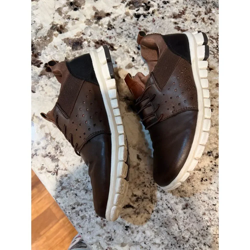 NoSoX Betts Jr Deer Stags Kids Boys Brown Faux Leather Sneakers Shoes Size 4.5